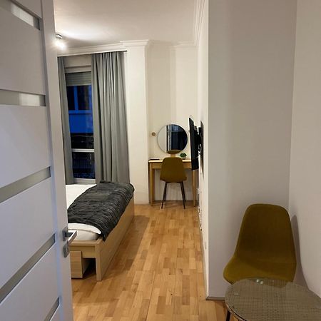 Ildiko'S 2 Bedroom Cosy Budapest Suite Ngoại thất bức ảnh